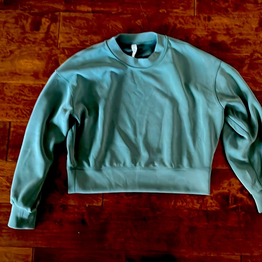 Lululemon Sweatshirt